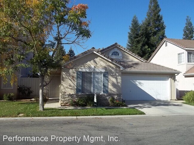Primary Photo - 3 br, 2 bath House - 7536 N. Trellis Circle