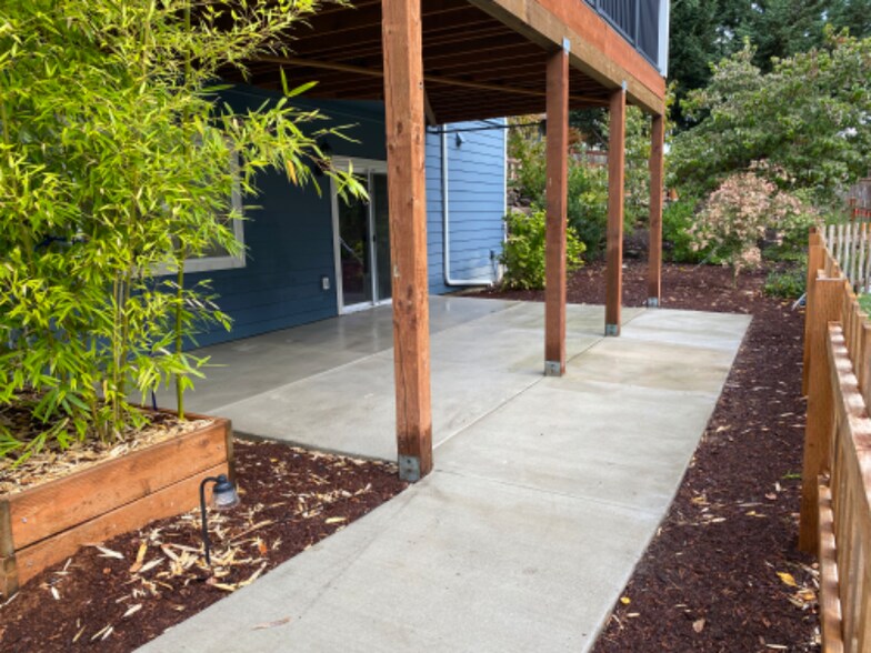 Building Photo - 26130 121st St Ct E