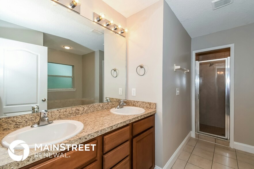 Building Photo - 8125 Cahoon Dr W