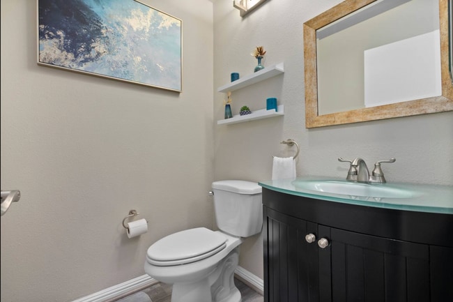 Building Photo - 92-1519 Aliinui Drive, Unit 12G