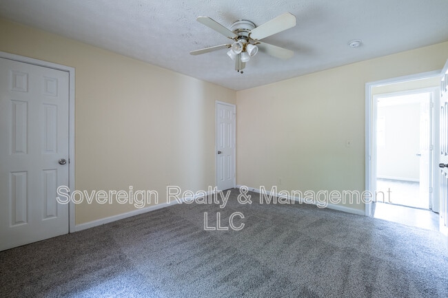 Building Photo - 355 Haymarket Ln