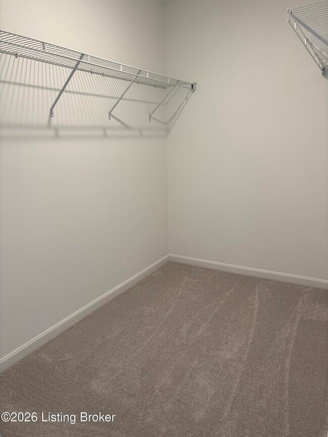 Building Photo - 2015 Lyndon Green Cir