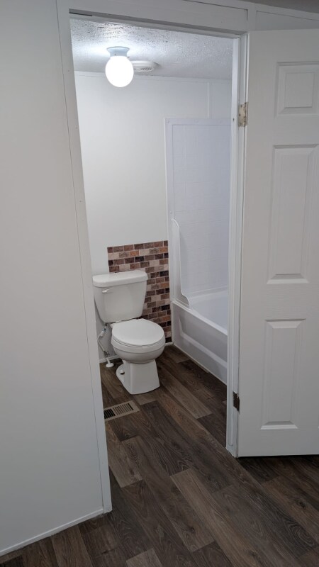 Building Photo - 15819 Lillja Rd