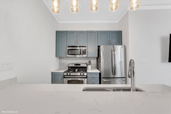 Building Photo - 170 W Polk St