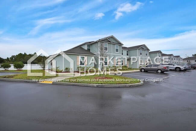 Building Photo - 3996 Vlg Vw Ln