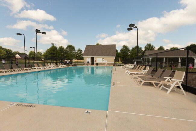 Building Photo - Spectacular 3 Bedroom 2 Bath House in Ocon...