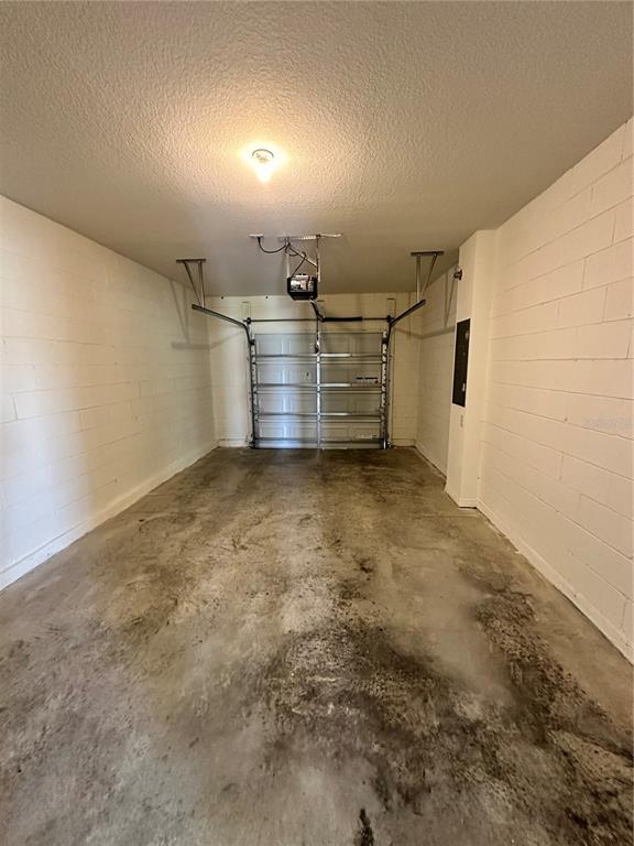 Building Photo - 1767 McCoy Ln