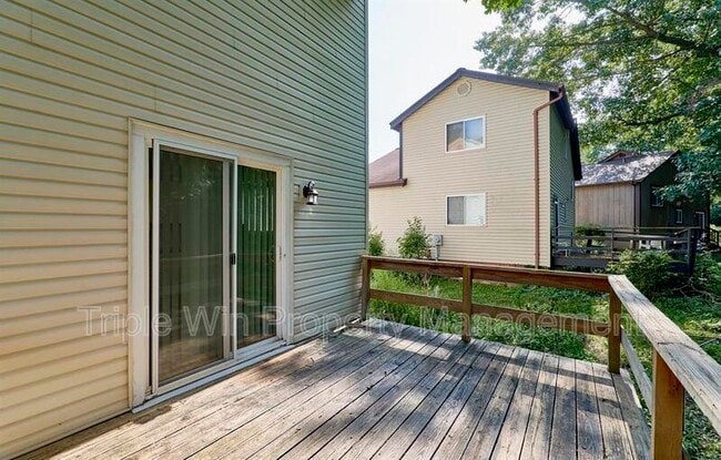 Building Photo - 1544 Rishon Hill Dr