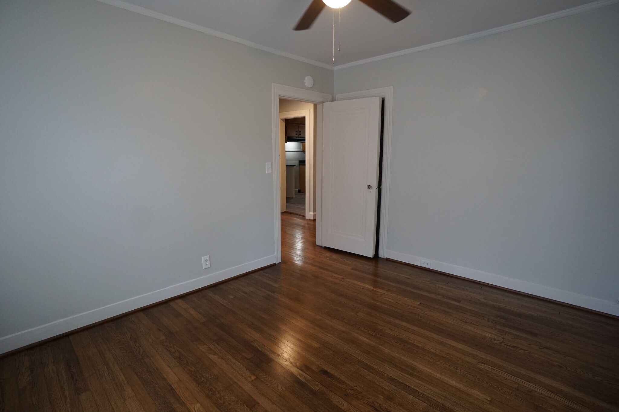 Building Photo - 7223 1st Ave S