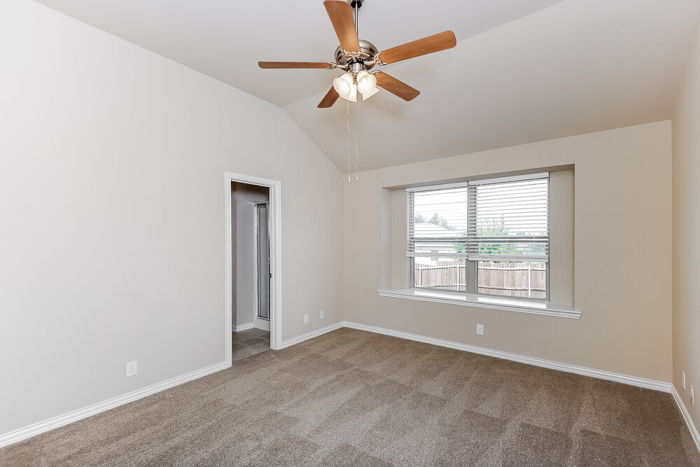 Building Photo - 4933 Lemon Grove Dr