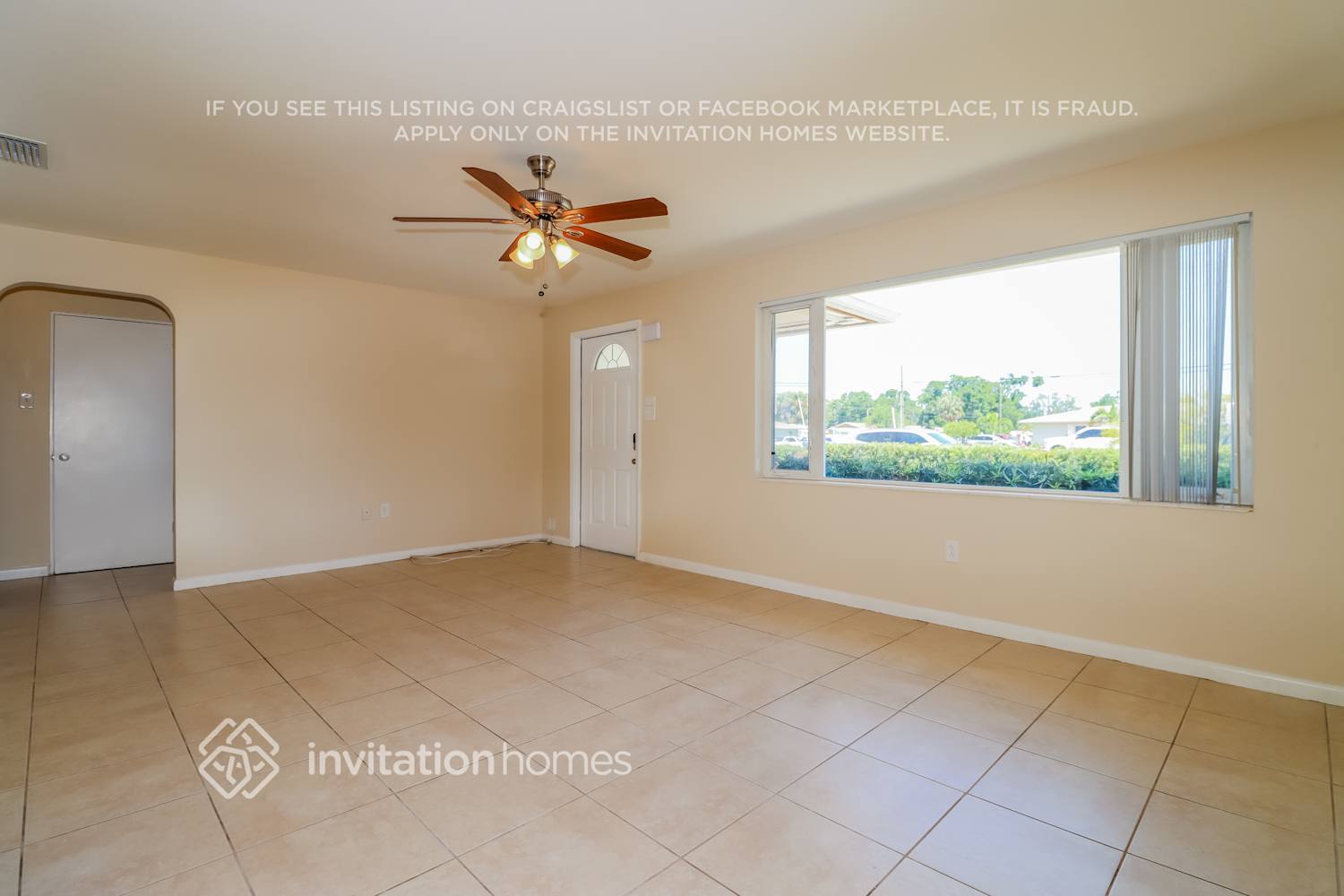 Building Photo - 11018 102nd Ave N