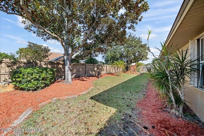 Building Photo - 1235 Pemberton Trail