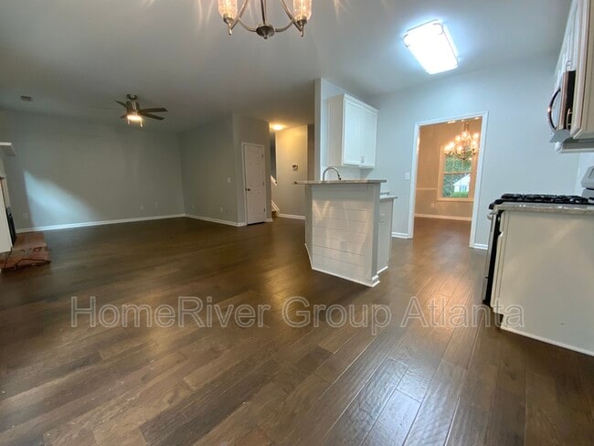Building Photo - 7340 Lanier Cove Ct