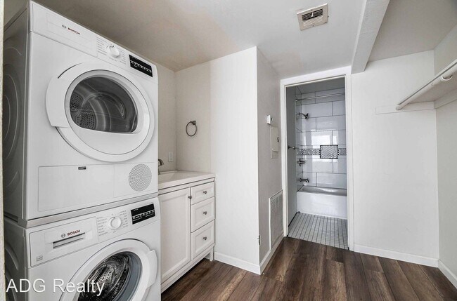 Building Photo - 1 br, 1 bath House - 4360 Gannet Circle Un...