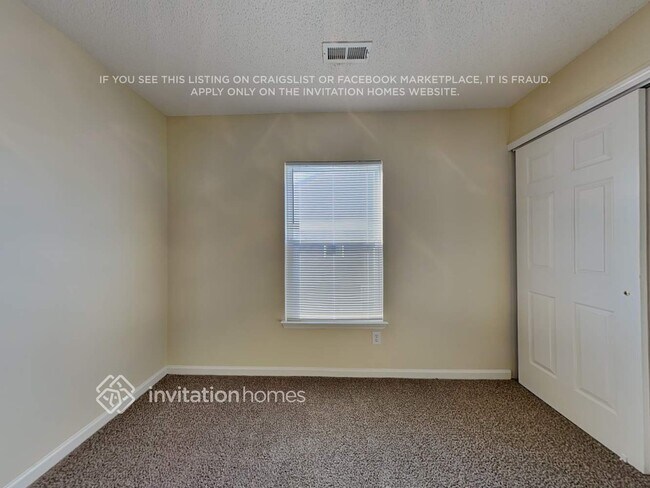 Building Photo - 168 Ranlo Ave