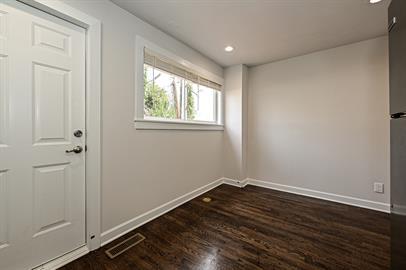 Building Photo - 215 S Gardner Ave