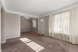 Building Photo - 9616 Colwell Ave