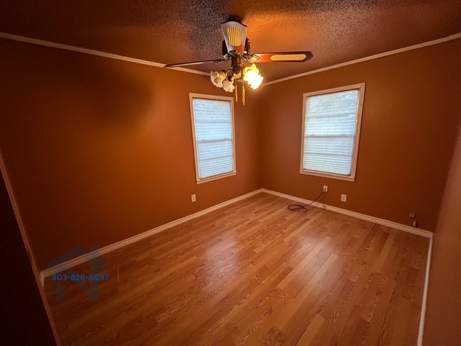 Building Photo - 1103 N Kings Hwy