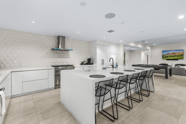 Building Photo - 72827 Bursera Way