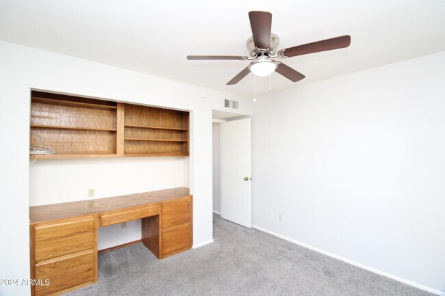 Building Photo - 3832 E Shomi St