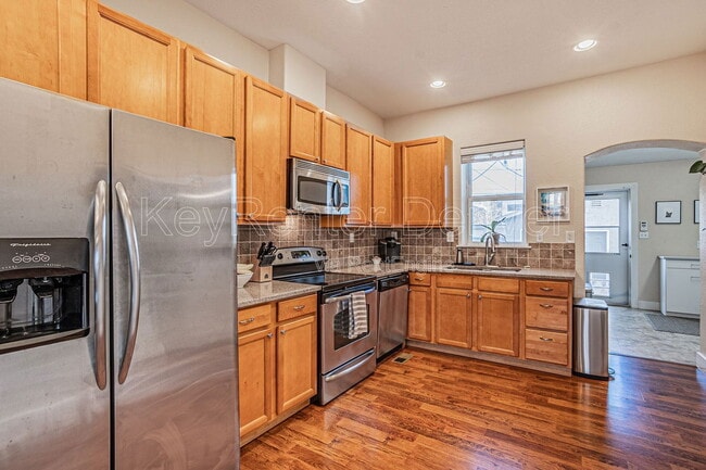 Building Photo - 3033 Welton St