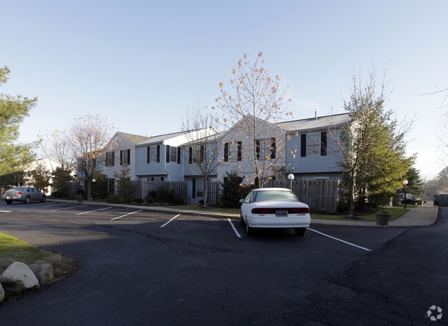 Building Photo - Waterside Townhomes