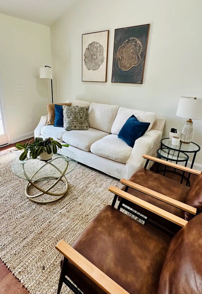 Building Photo - 2342 Beecher Rd SW