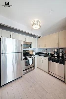 Building Photo - 20 West St