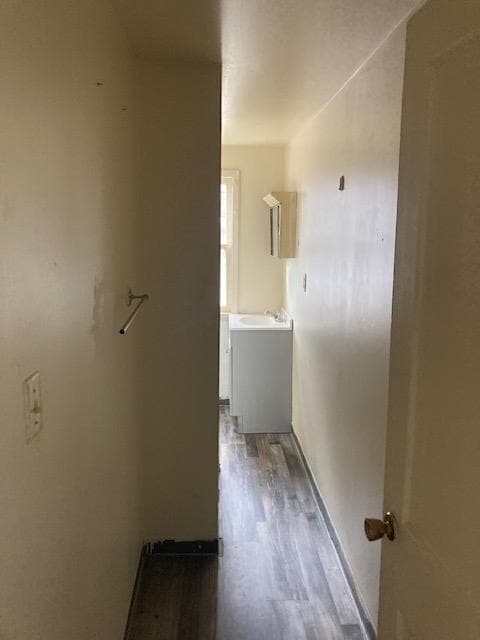 Building Photo - 106 E Poplar St