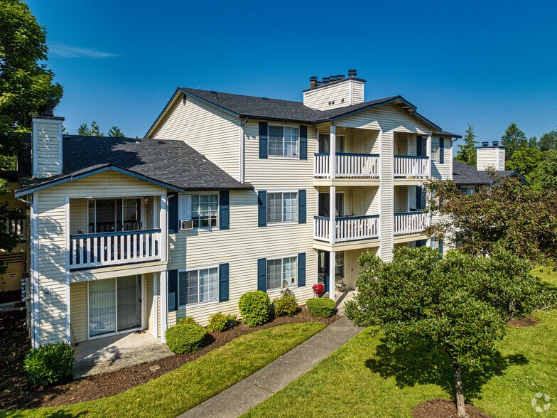 Primary Photo - Mallard Pointe at Riverbend