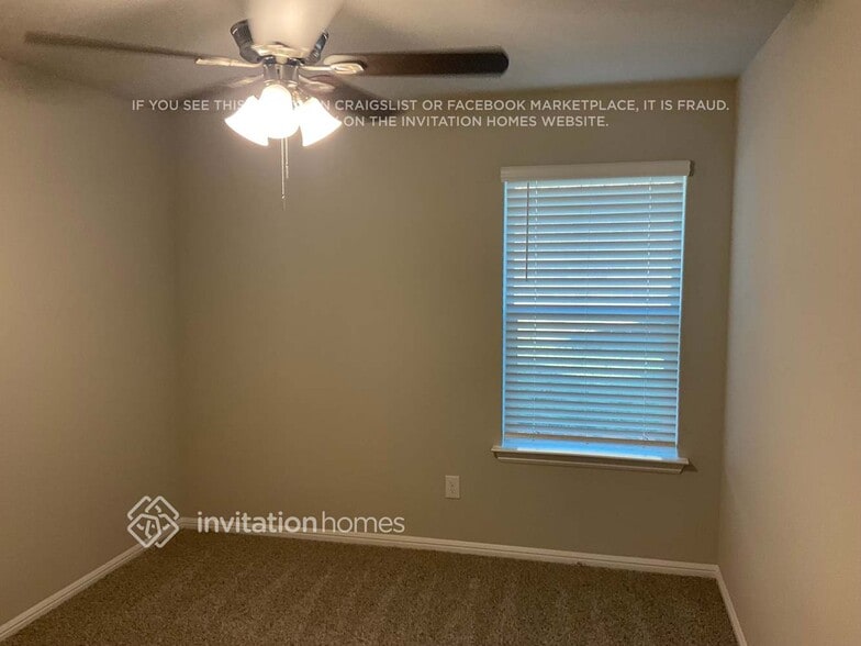 Building Photo - 417 Kaufman Dr