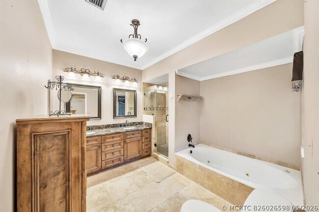 Building Photo - 7644 Elmridge Drive Unit 14U