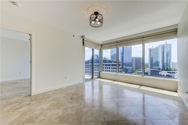 Building Photo - 3338 Peachtree Rd