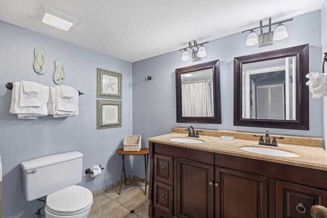 Building Photo - 890-A1A A1A Beach Blvd