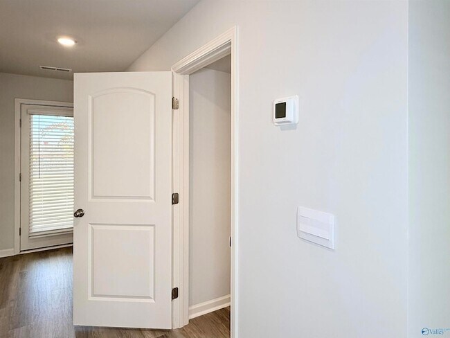 Building Photo - 21432 Scuttle St