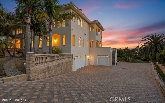 Building Photo - 30702 Hilltop Way