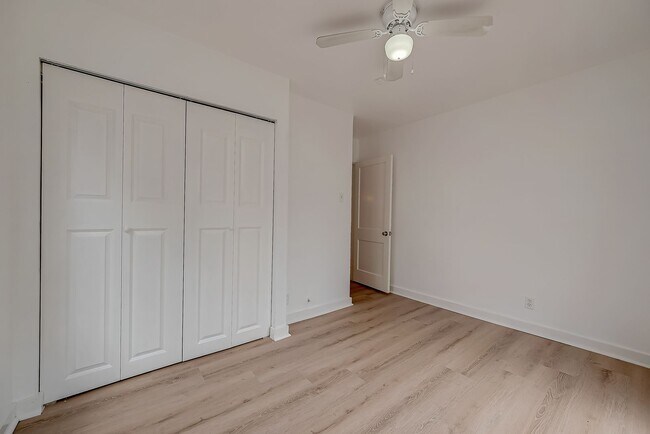 Building Photo - For Lease | 3 Bed, 1 Bath | 1,199 Sq Ft | ...