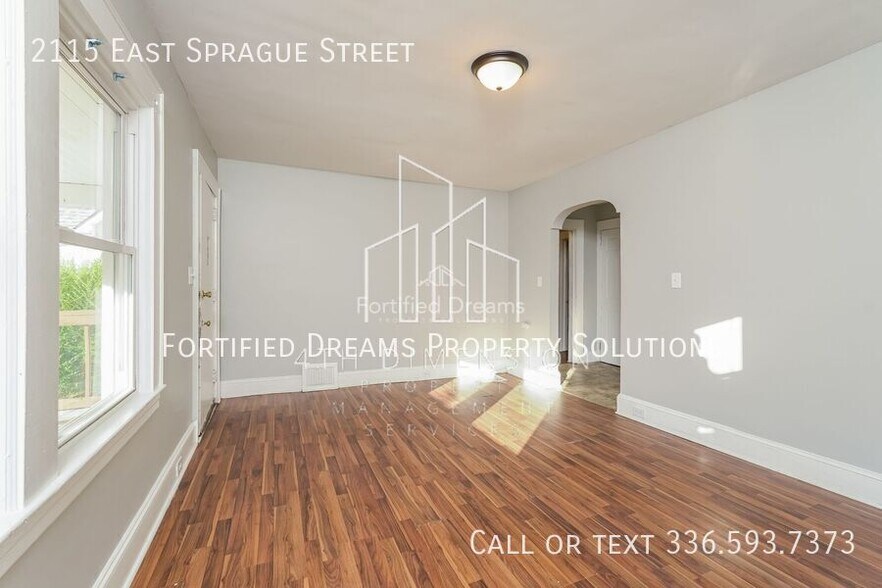 Building Photo - 2115 E Sprague St