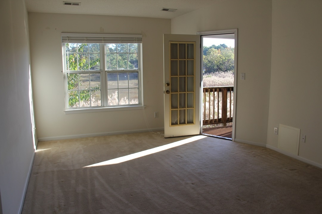 Building Photo - 148 River Walk Ct