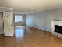 Building Photo - Beautiful 2b2.5b Condo in a great area of ...