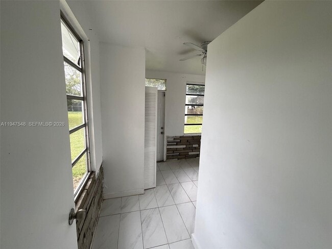 Building Photo - 1240 NE 143rd St