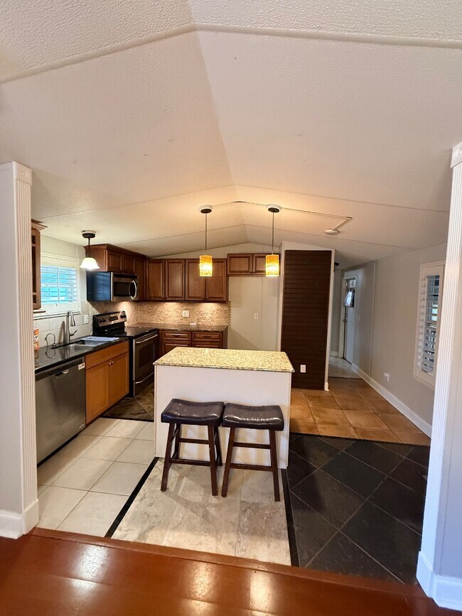 Building Photo - 11409 Rue Gagliano