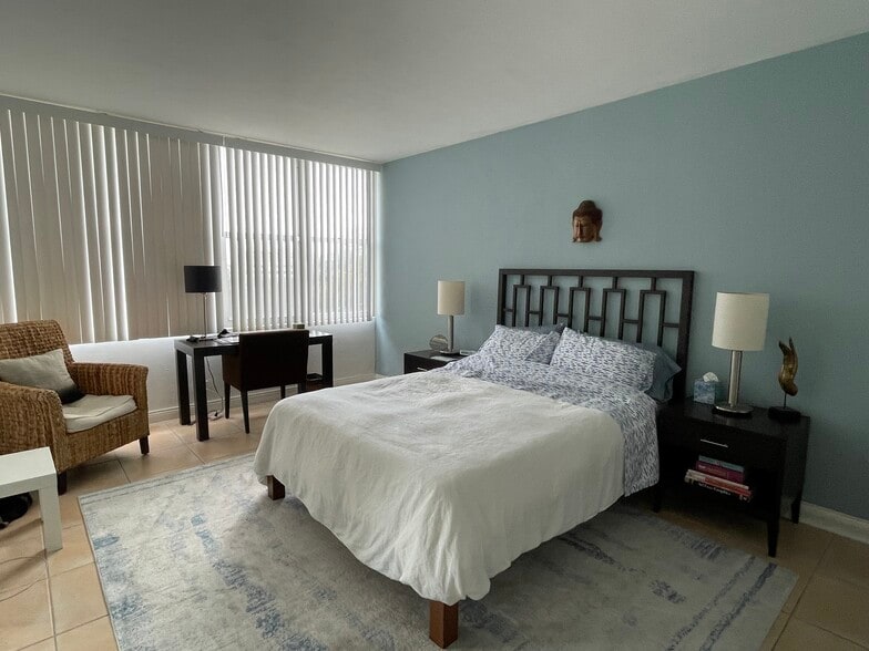 Bedroom - 7441 Wayne Ave