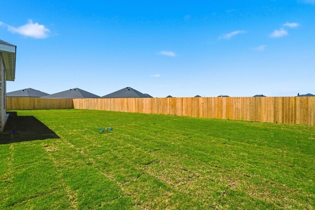 Building Photo - 7709 Sawdust Trl