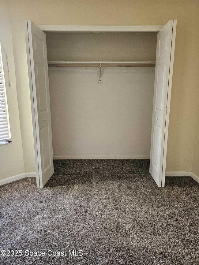 Building Photo - 391 Cypress Point Dr