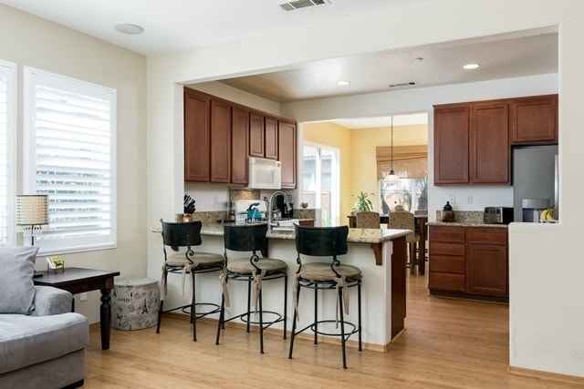 Building Photo - Hidden Meadows Executive 4bd 2.15 ba Home