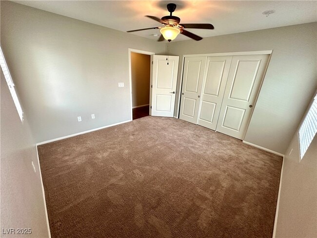 Building Photo - 9527 Ridgeglen Ct