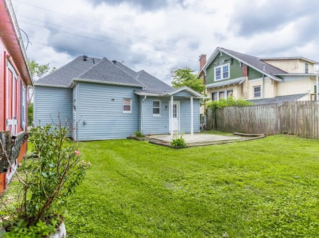 Building Photo - Three Bedroom Home Downtown Corbin, KY