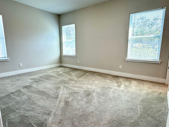 Building Photo - 7825 Spectrum Dr
