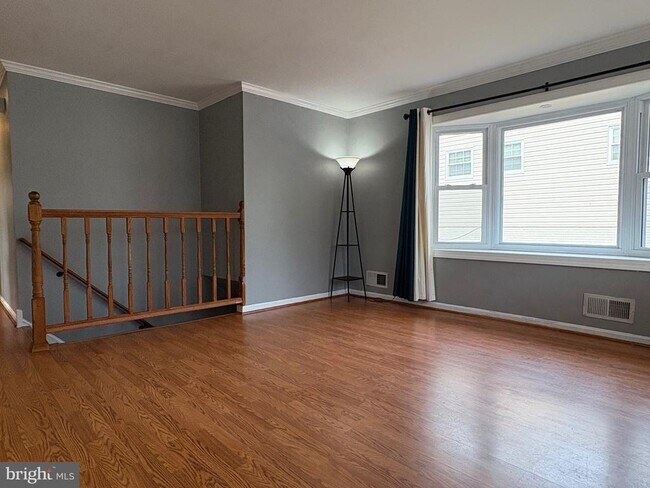 Building Photo - 12654 Valleywood Dr